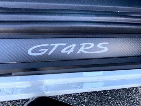 Used 2023 Porsche 718 Cayman GT4 RS image 42