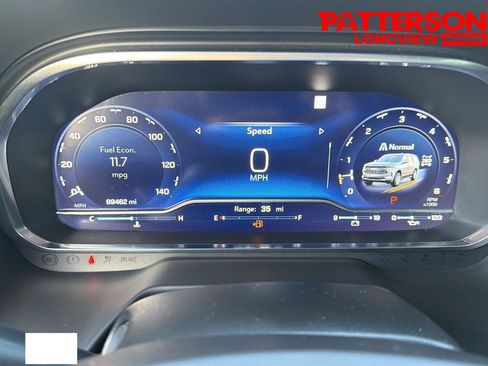 Used 2022 Chevrolet Tahoe Z71 w/ Luxury Package AWD/4WD image 9