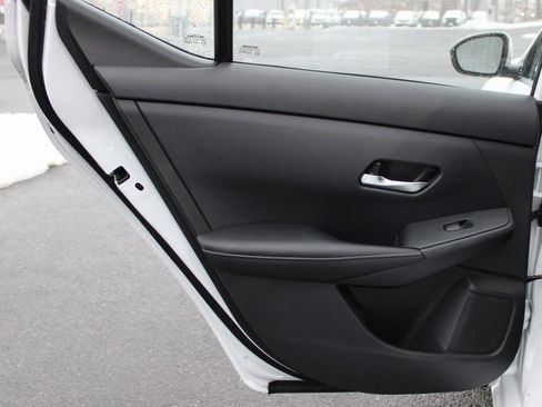 Certified 2021 Nissan Sentra SV image 15