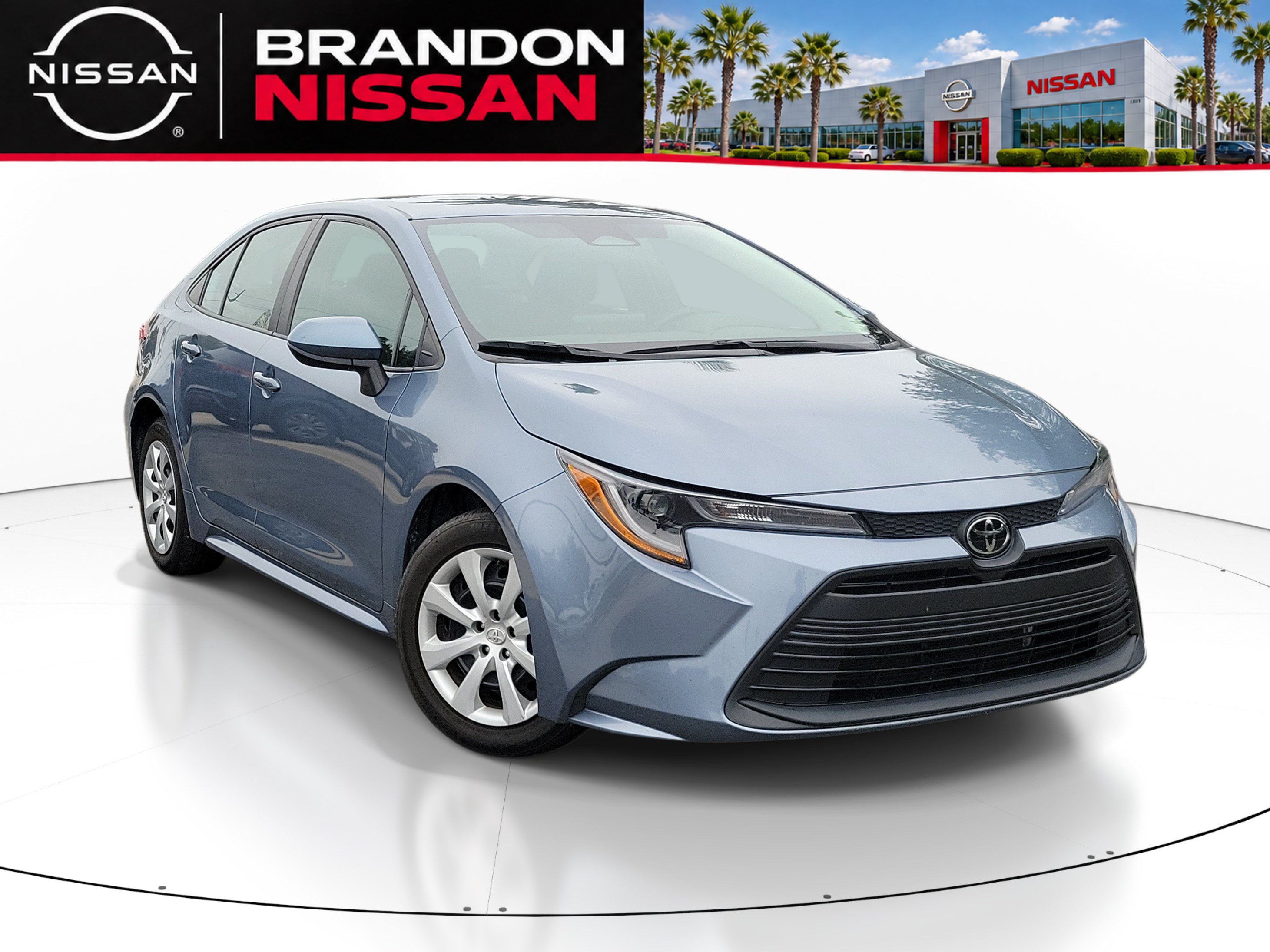 Used 2024 Toyota Corolla LE FWD image 1