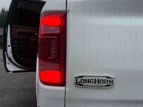 Used 2019 RAM 1500 Laramie Longhorn w/ Bed Utility Group AWD/4WD image 31