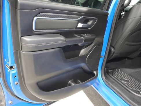 Used 2025 RAM 1500 Big Horn AWD/4WD image 19