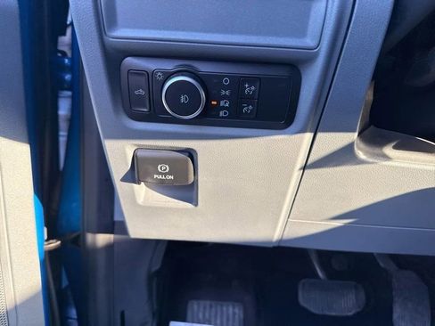 Used 2021 Ford F150 XLT image 19