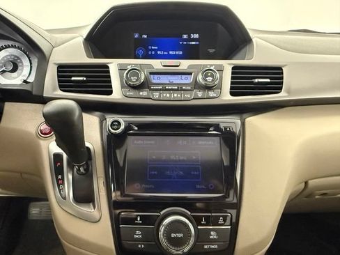 Used 2016 Honda Odyssey EX-L image 21