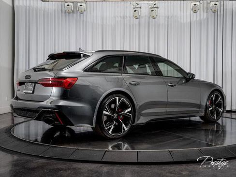 Used 2022 Audi RS 6 AWD/4WD image 13