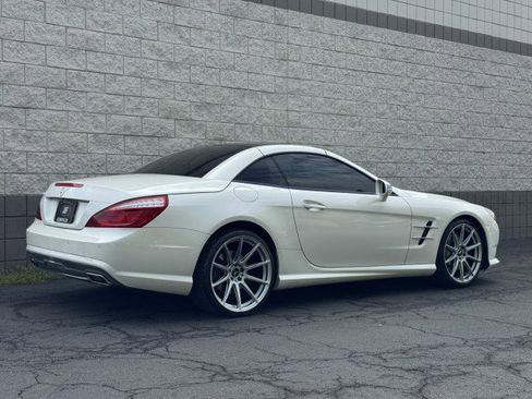 Used 2014 Mercedes-Benz SL 550 w/ Sport Wheel Package image 35