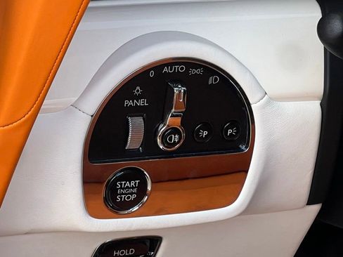 Used 2024 Rolls-Royce Spectre w/ Spectre Launch Package AWD/4WD image 17