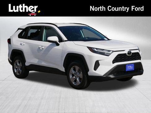 Used 2025 Toyota RAV4 XLE AWD/4WD image 1