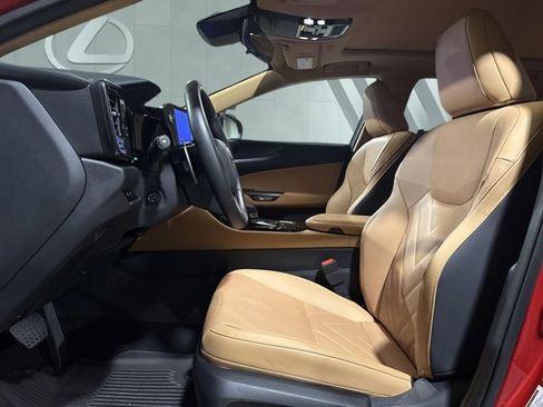 Certified 2025 Lexus NX 350h AWD w/ Accessory Package (2T) image 9