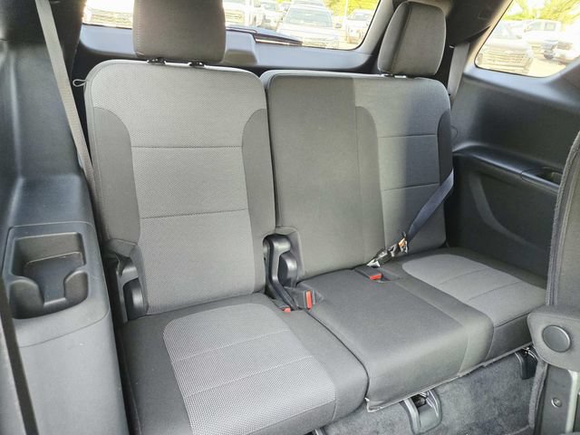 Used 2023 Chevrolet Traverse LT FWD image 13