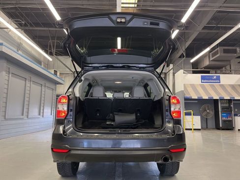 Used 2015 Subaru Forester 2.5i Touring w/ Protection Package #2 image 9