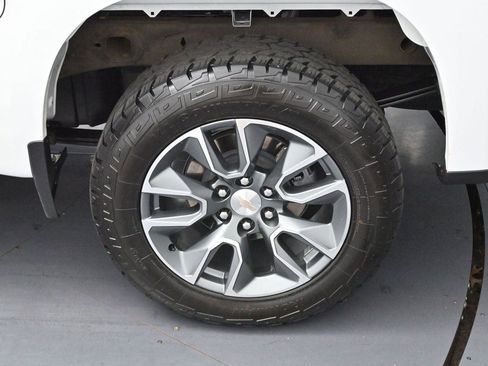 Used 2025 Chevrolet Silverado 1500 LT w/ All Star Edition Plus AWD/4WD image 31