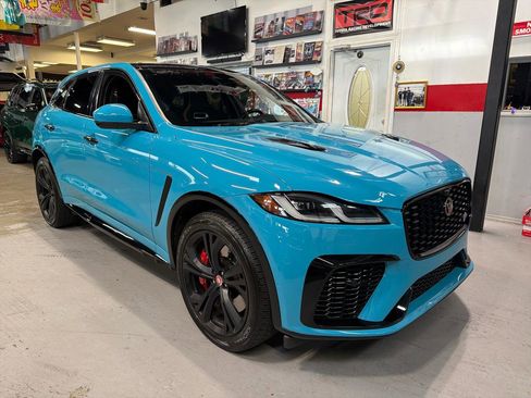 Used 2021 Jaguar F-PACE SVR AWD/4WD image 3