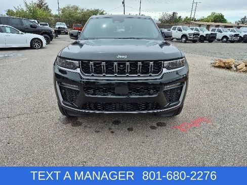 New 2026 Jeep Grand Cherokee L Limited AWD/4WD image 2