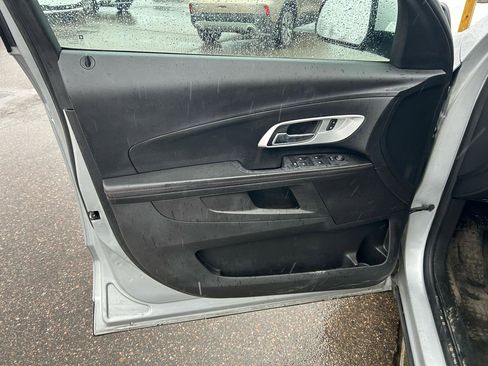 Used 2015 Chevrolet Equinox LT w/ Driver Convenience Package image 14