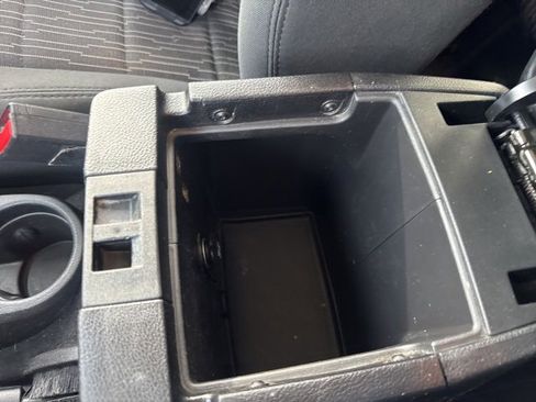 Used 2011 Jeep Wrangler Unlimited Sport image 17