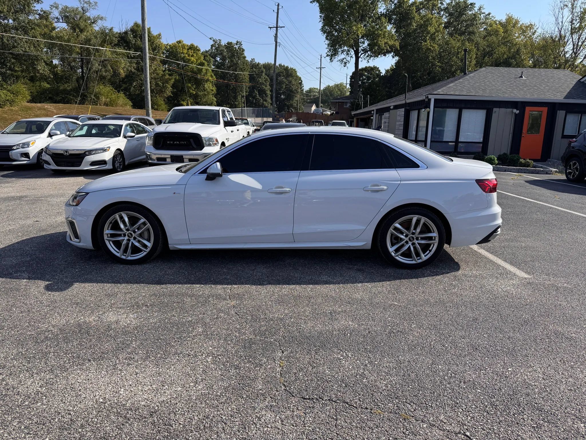 Used 2022 Audi A4 2.0T Premium Plus AWD/4WD image 2