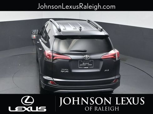 Used 2017 Toyota RAV4 XLE FWD image 27