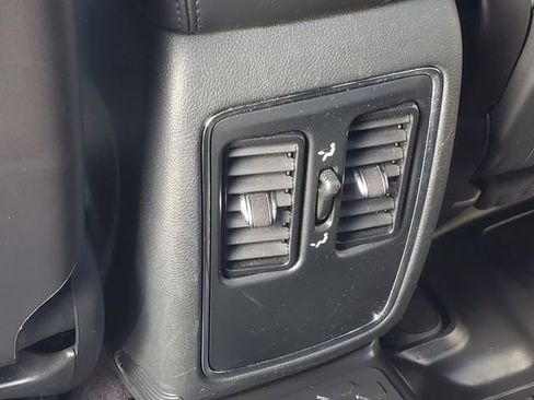 Used 2015 Jeep Grand Cherokee Laredo w/ Quick Order Package 23E image 25