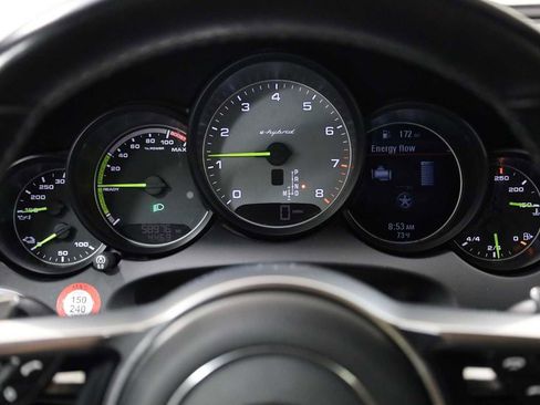 Used 2017 Porsche Cayenne S Platinum image 24