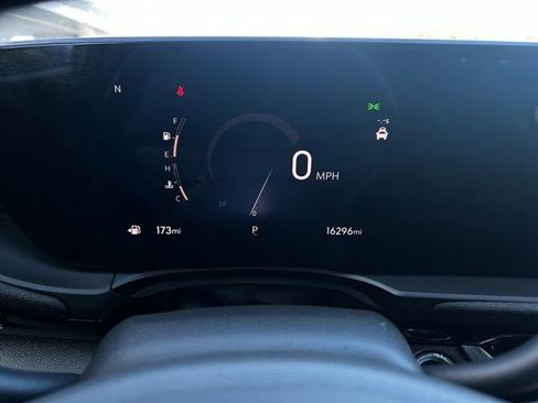 Used 2024 Buick Envista Sport Touring w/ Convenience I Package image 19