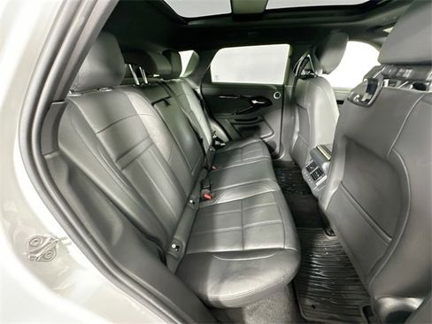 Used 2025 Land Rover Range Rover Evoque S image 28