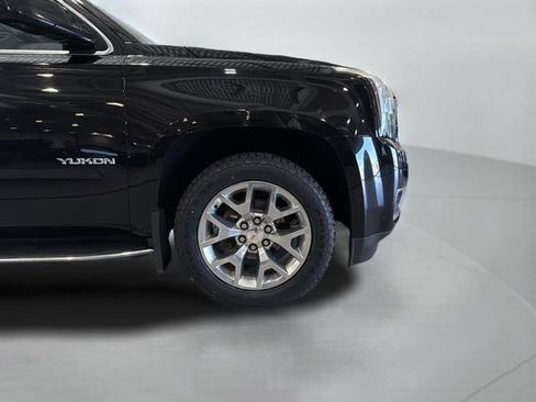 Used 2016 GMC Yukon SLT w/ Open Road Package AWD/4WD image 36