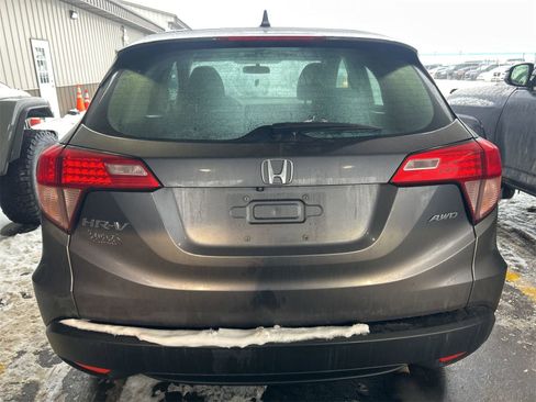 Used 2016 Honda HR-V LX image 7