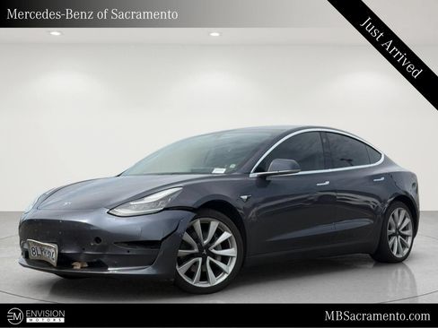 Used 2019 Tesla Model 3 Standard Range Plus RWD image 1