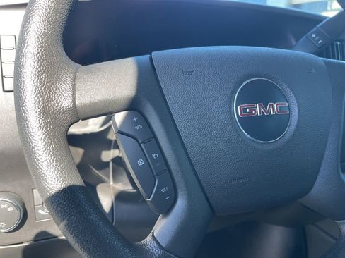 Used 2023 GMC Savana 2500 w/ Driver Convenience Package image 11