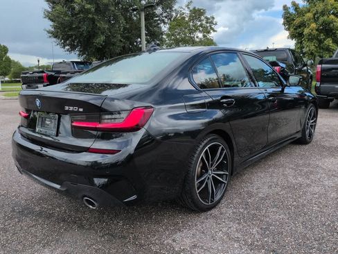 Used 2022 BMW 330e w/ M Sport Package RWD image 6