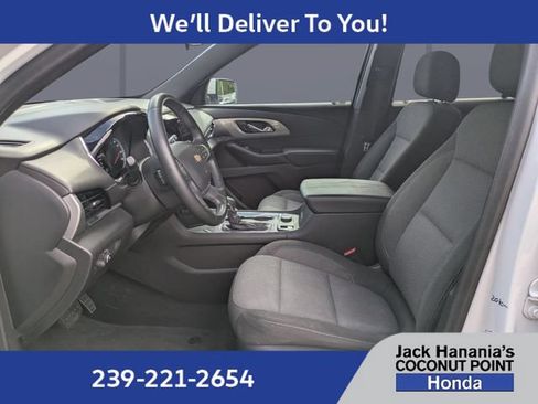 Used 2023 Chevrolet Traverse LT FWD image 20