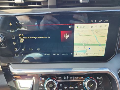 Certified 2025 GMC Sierra 2500 Denali Ultimate image 21