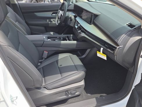 New 2025 Nissan Murano SL image 5