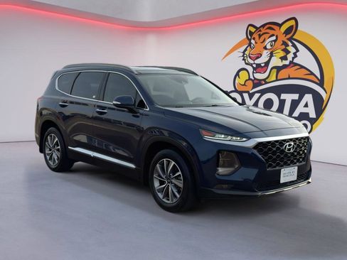 Used 2020 Hyundai Santa Fe SEL w/ Convenience + Premium Package image 3