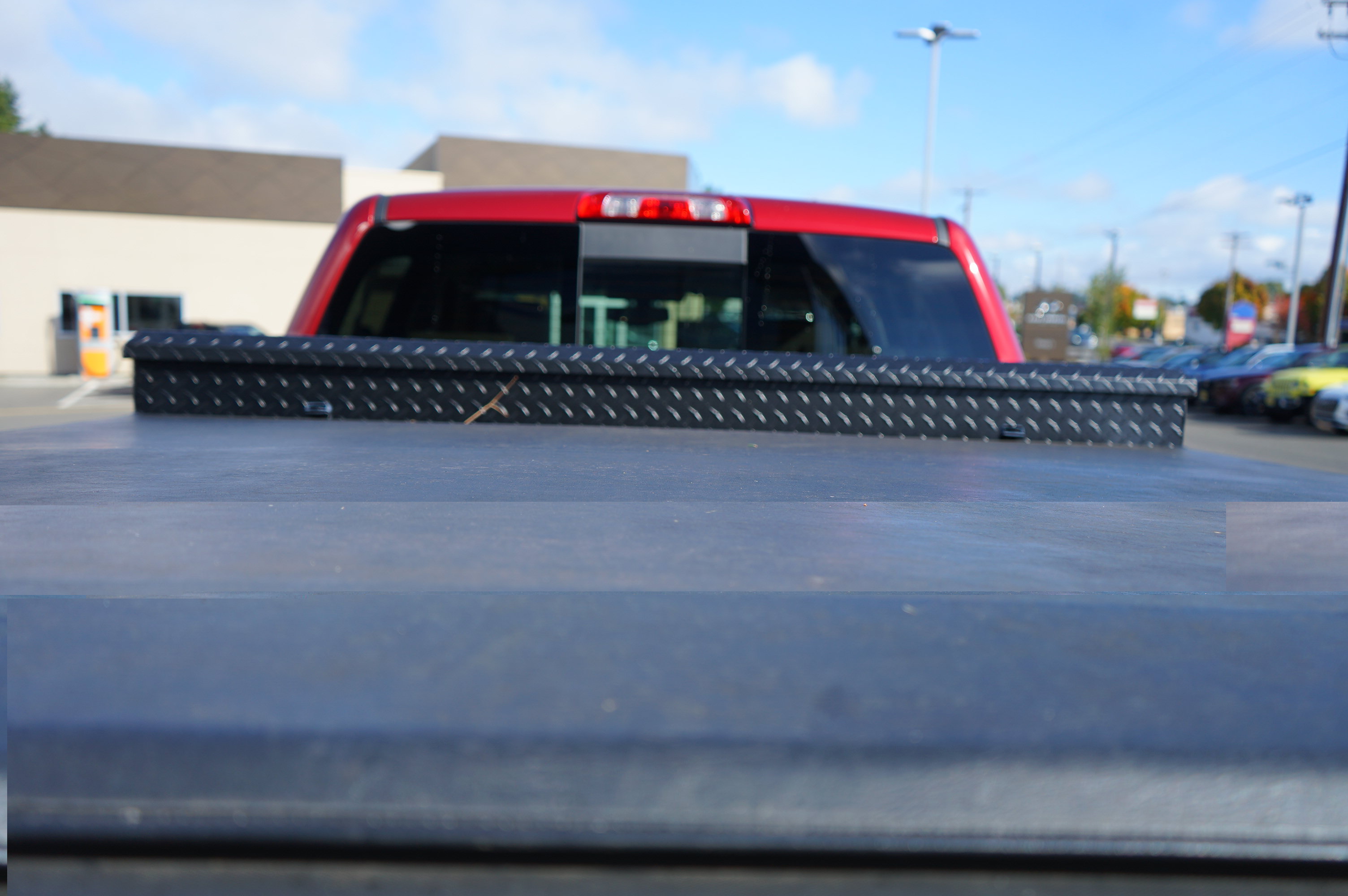 Used 2018 Chevrolet Silverado 2500 LTZ w/ Duramax Plus Package AWD/4WD image 11