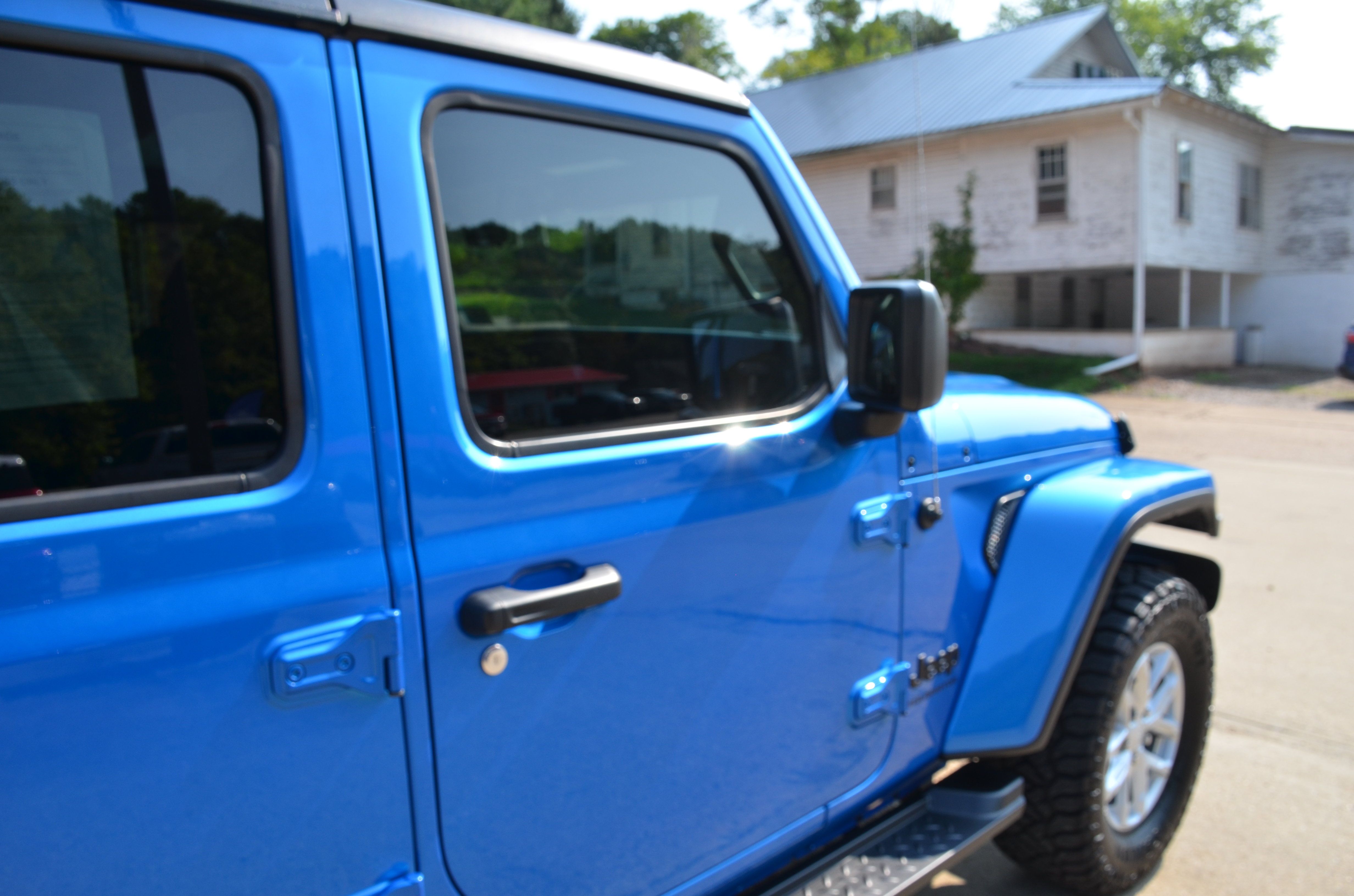 Used 2023 Jeep Gladiator Sport AWD/4WD image 32