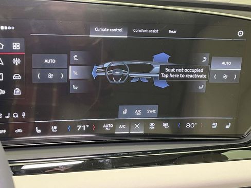 New 2026 Audi A6 Prestige image 32