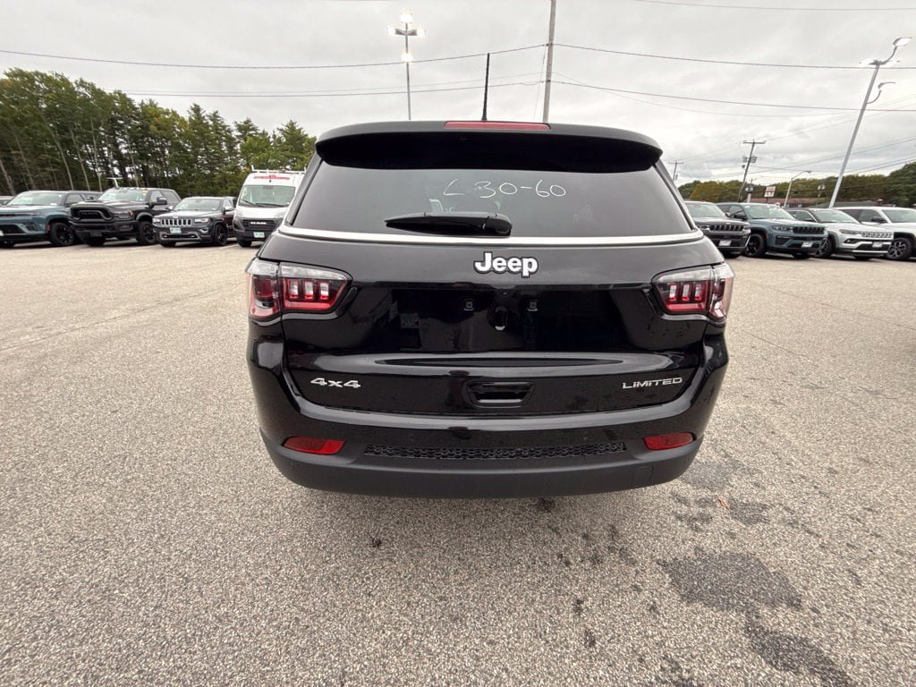 New 2026 Jeep Compass Limited AWD/4WD image 4
