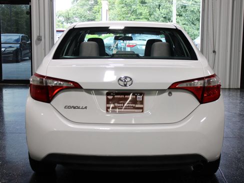 Used 2014 Toyota Corolla L FWD image 4