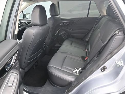 Used 2024 Subaru Outback Limited AWD/4WD image 17