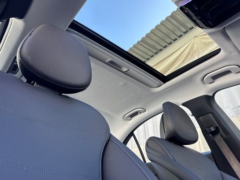 Certified 2025 Mercedes-Benz C 300 4MATIC Sedan image 11