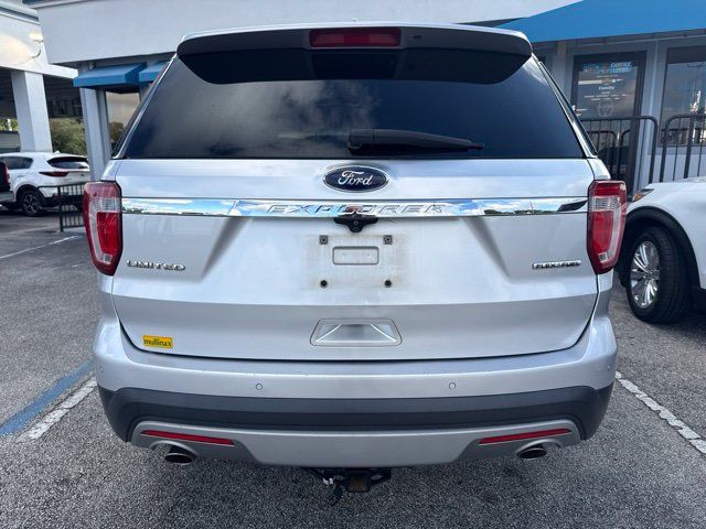 Used 2016 Ford Explorer Limited FWD image 4