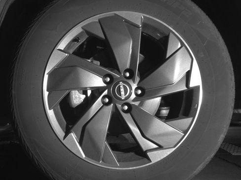 Used 2025 Nissan Rogue SV image 12