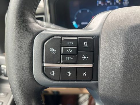 Used 2024 Ford F250 Lariat w/ Lariat Ultimate Package AWD/4WD image 24