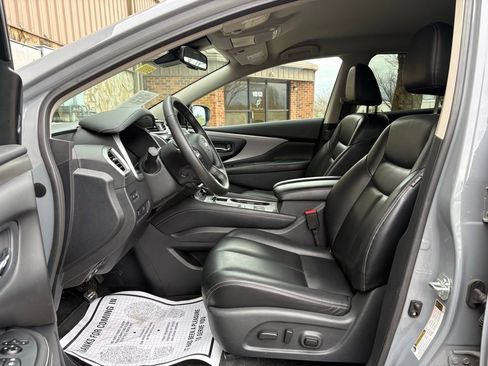Used 2024 Nissan Murano SV w/ SV Midnight Edition Package AWD/4WD image 17