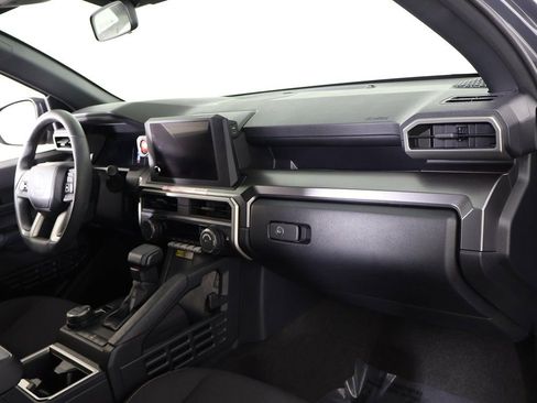 Used 2025 Toyota 4Runner TRD Off-Road image 27