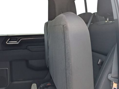 Used 2025 Chevrolet Silverado 2500 LT w/ Trail Boss Package AWD/4WD image 15