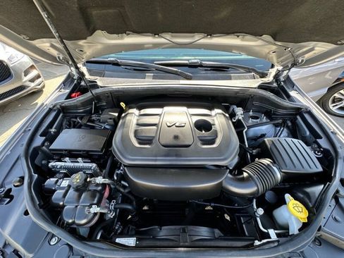 Used 2018 Jeep Grand Cherokee Laredo RWD image 18
