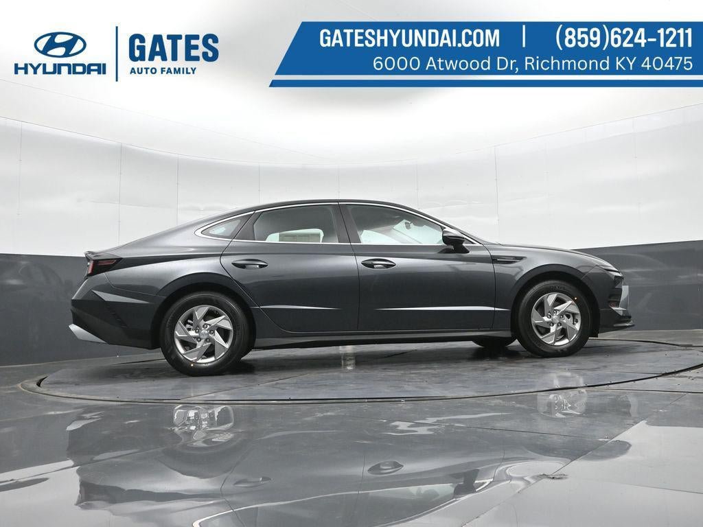 New 2026 Hyundai Sonata SE FWD image 33